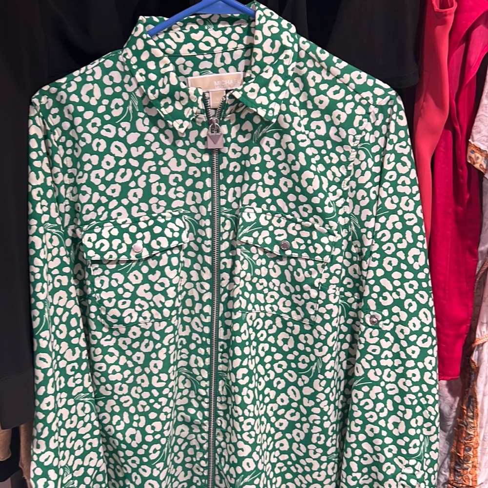 Michael Kors Long Sleeve blouse with zipper.  Green.  Size Large
